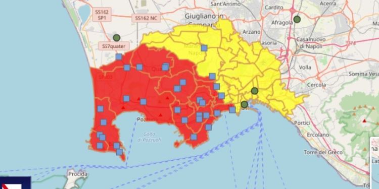 Eruzione ai Campi Flegrei: le due aree di rischio per l'evacuazione (Sito Protezione Civile)