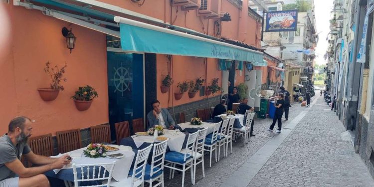 Il ristorante da Dora a Napoli