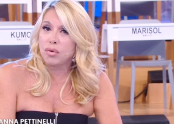 Anna Pettinelli a Verissimo