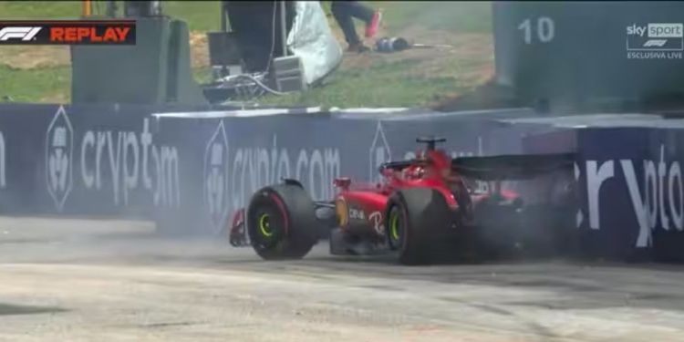 Charles Leclerc, incidente durante il giro di formazione del Gp del Brasile per il pilota Ferrari