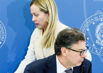 Giorgia Meloni e Giancarlo Giorgetti (LaPresse)