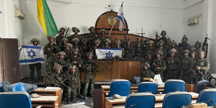 Esercito Israele entra nel Parlamento di Gaza