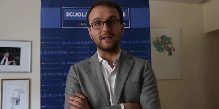 Andrea Garnero, economista dell'Ocse (screen da YouTube)