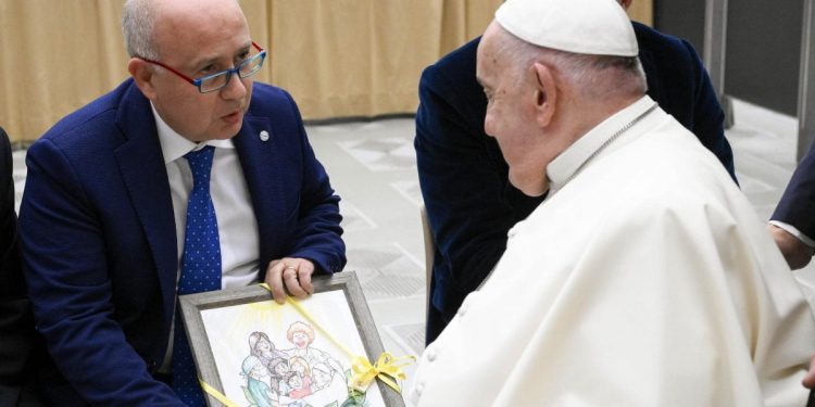 Papa Francesco, udienza con i pediatri