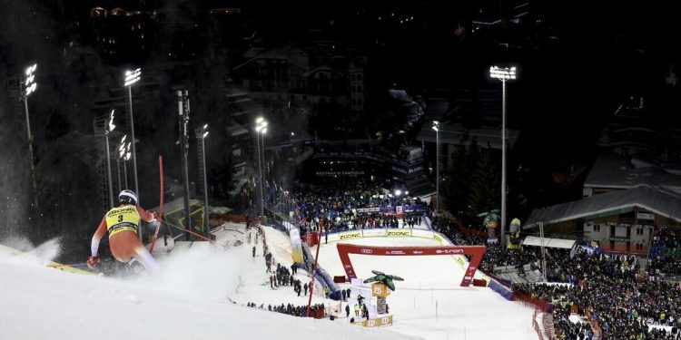 Diretta slalom Madonna di Campiglio, CdM sci (Foto LaPresse)