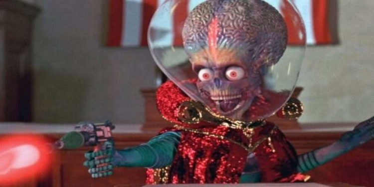 Un alieno di Mars Attacks! nel pomeriggio di Italia 1 (Foto Web)