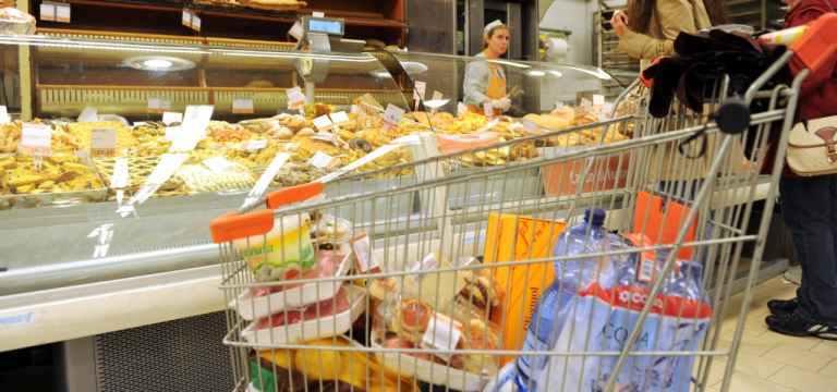 PASQUA 2024, I SUPERMERCATI APERTI/ E I Centri Commerciali: Info E ...