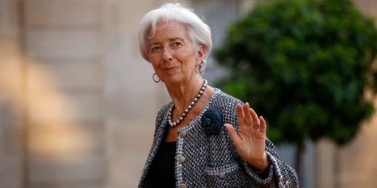 Christine Lagarde, Presidente della Bce (Ansa)