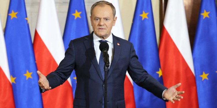 Tusk riforma la scuola polacca