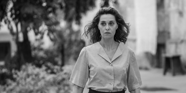 Paola Cortellesi in "C'è ancora domani" (Ansa)