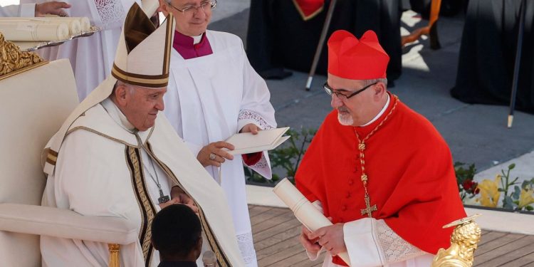 Papa Francesco col Card. Pizzaballa