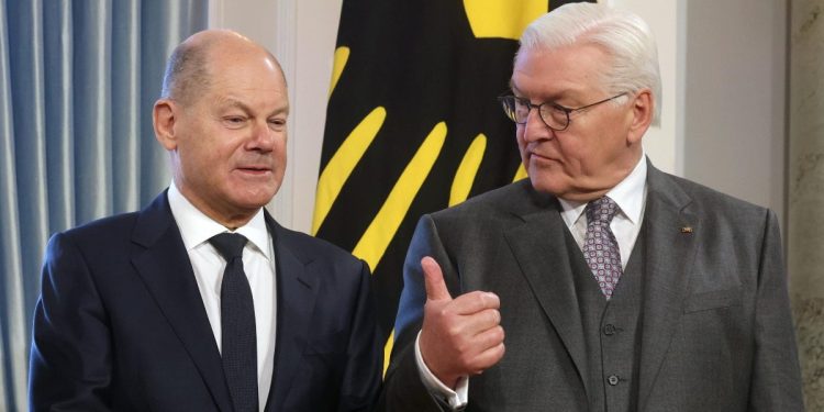 Scholz e Steinmeier, Germania