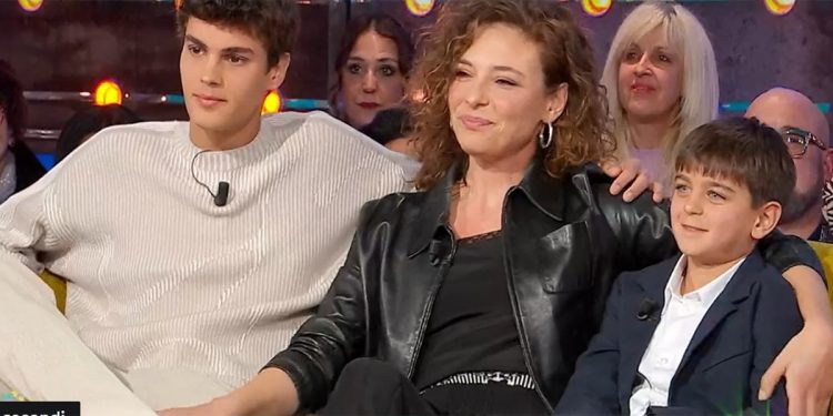 Jasmine Trinca, Francesco Zenga e Mattia Basciani a Da noi a ruota libera 2024 screenshot tv