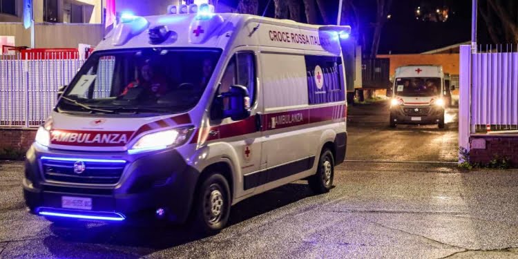 Ambulanza, Croce Rossa