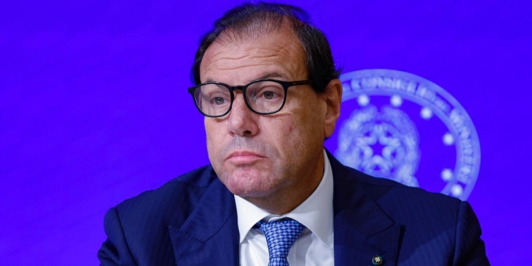 Il viceministro dell'economia, Maurizio Leo, durante la conferenza stampa al termine del Cdm (Foto: Ansa, 2024)