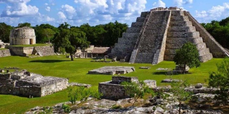 Le rovine di Mayapan, centro politico e culturale dei Maya (Twitter)