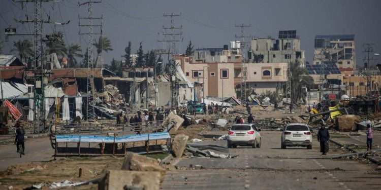 Raid su Al Maghazi a Gaza