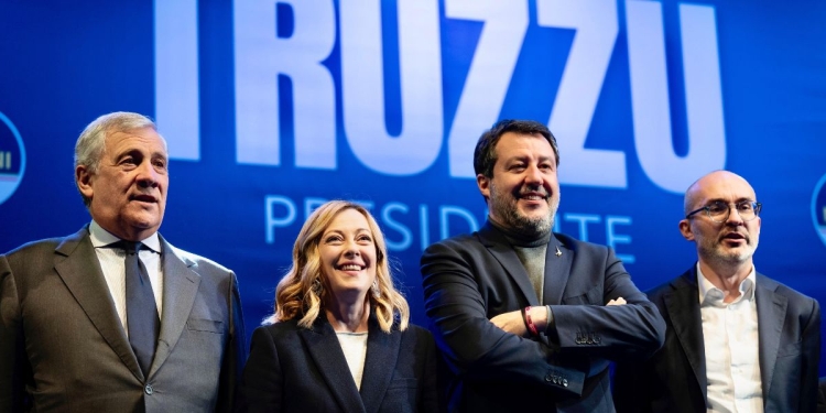 Centrodestra con Truzzu in Sardegna