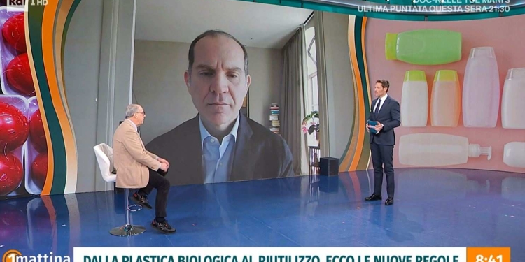 Si parla di imballaggi stamane a Uno Mattina