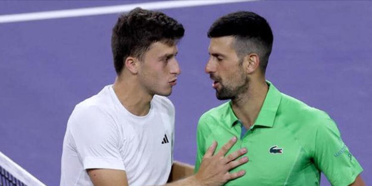 Luca Nardi ha battuto Novak Djokovic a Indian Wells 2024 (Foto ANSA)