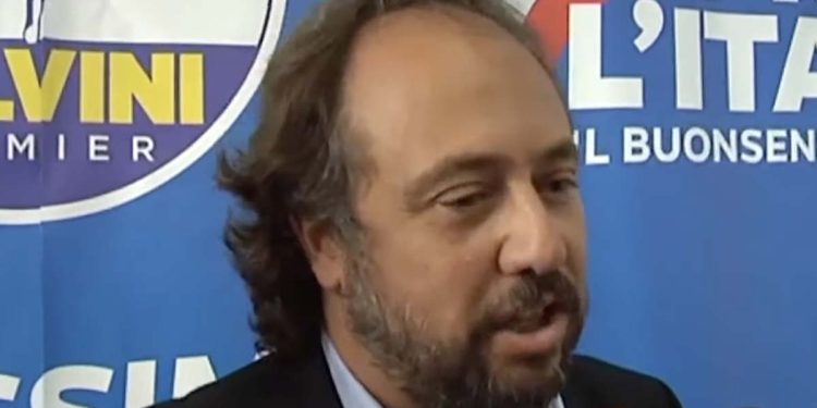 Massimo Casanova europarlamentare della Lega (Foto: YouTube Pubblisole)