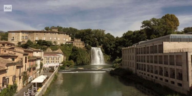 Isola del Liri e la Cascata Grande, Il Borgo dei Borghi 2024 (Screenshot)