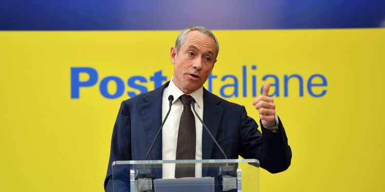 Matteo Del Fante, Amministratore delegato di Poste Italiane (Ansa)