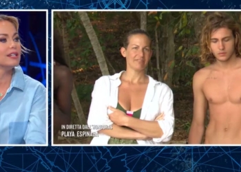 Sonia Bruganelli difende Pietro Fanelli all'Isola dei Famosi 2024 (Foto: Screenshot)