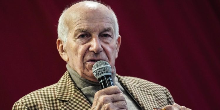 Fausto Bertinotti, ex segretario del Partito della Rifondazione Comunista (Foto 2022 ANSA/CESARE ABBATE)