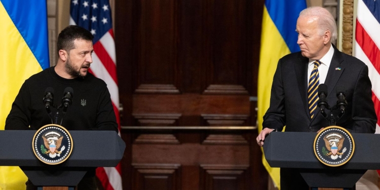 Zelensky e Biden