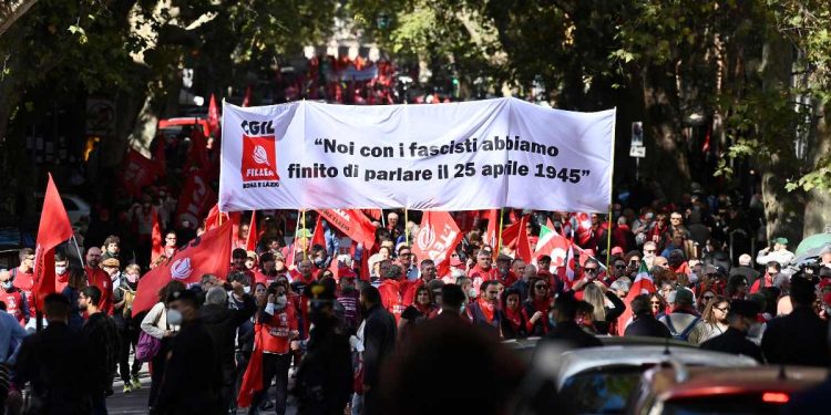 Cgil-Forza Nuova