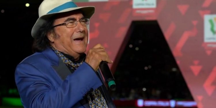 Al Bano canta l'Inno di Mameli in Coppa Italia