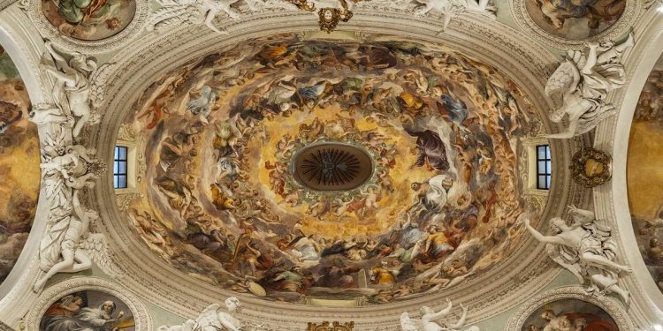 L'interno della cupola della chiesa della Madonna del Prato di Gubbio