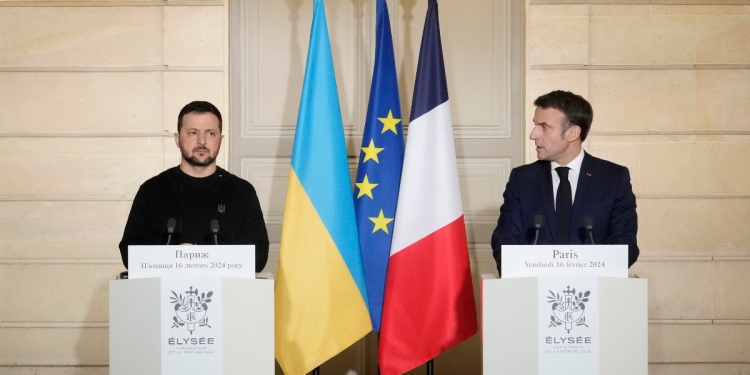 Zelensky e Macron