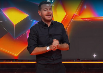 Alessandro Cattelan Rai 2 (screen da TV)