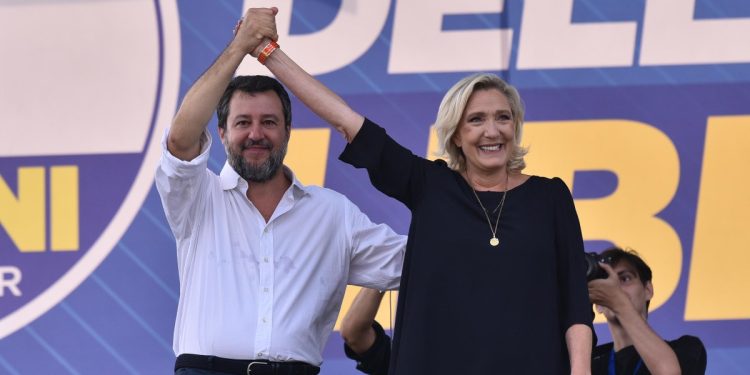 Salvini e Le Pen a Pontida