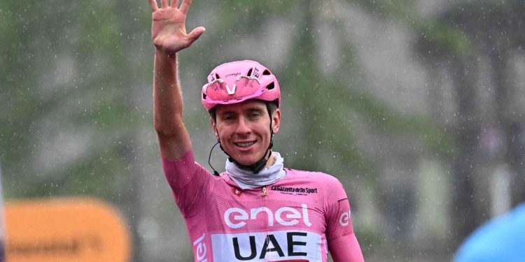 Pogacar Giro d'Italia ciclismo