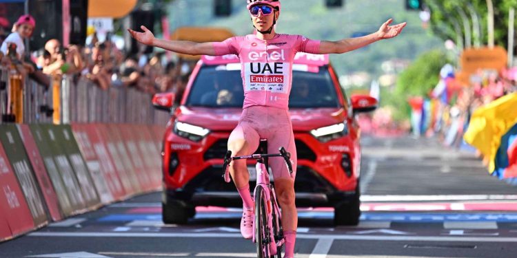 Pogacar Giro d'Italia Bassano