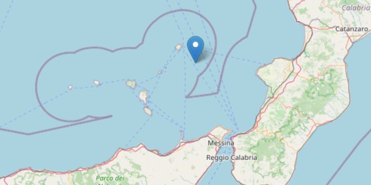 terremoto oggi alle Isole Eolie