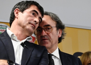 Nicola Fratoianni di Sinistra Italiana con Angelo Bonelli alla conferenza stampa di Alleanza Verdi e Sinistra (Foto 2024 ANSA/RICCARDO ANTIMIANI)