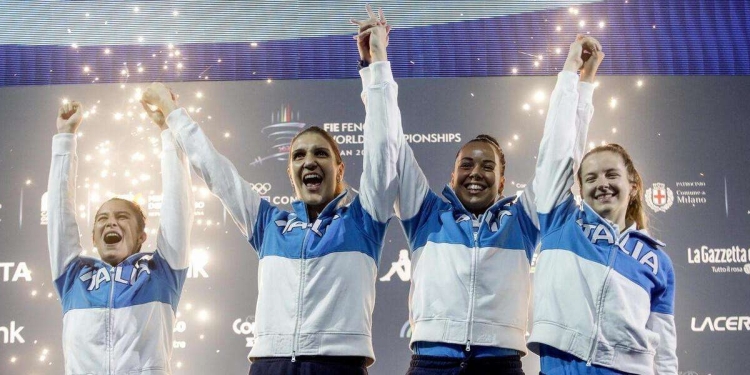 La nazionale del fioretto femminile di scherma (Foto ANSA)