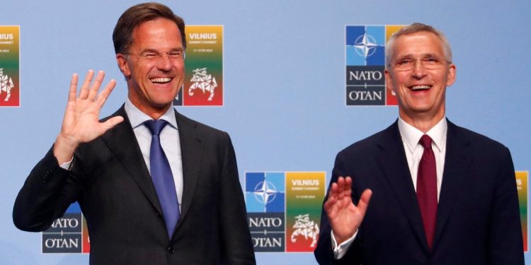 Rutte e Stoltenberg, NATO