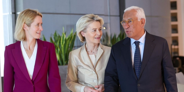 da sin.: Kaja Kallas, Ursula von der Leyen, Antonio Costa (Ansa)