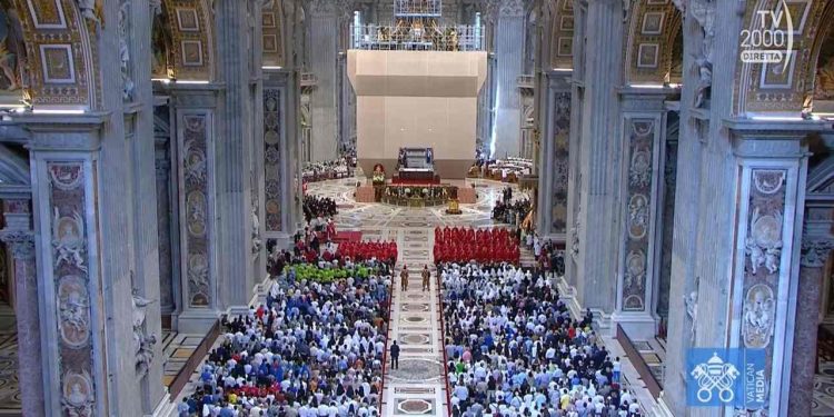 Messa San Pietro e Paolo in Vaticano (Tv2000)