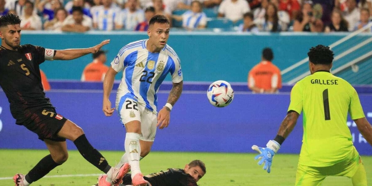 Lautaro Martinez in gol in Copa America 2024 (Foto ANSA)