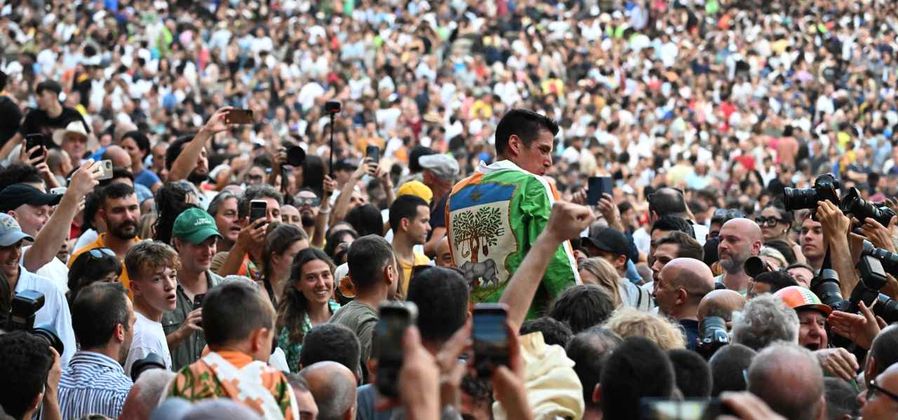 Chi è il vincitore del Palio di Siena 2024?/ Gli albori della corsa e