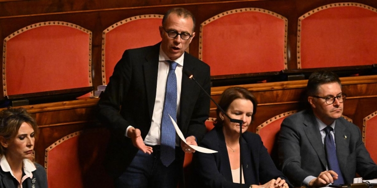 Romeo, Lega Senato