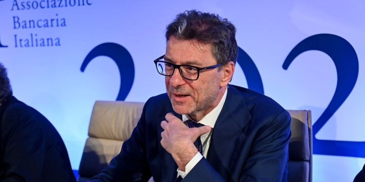 Ministro Giorgetti all'ABI