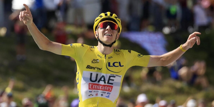 Tadej Pogacar sempre più leader del Tour de France 2024 (Foto ANSA)