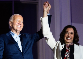 Joe Biden con Kamala Harris